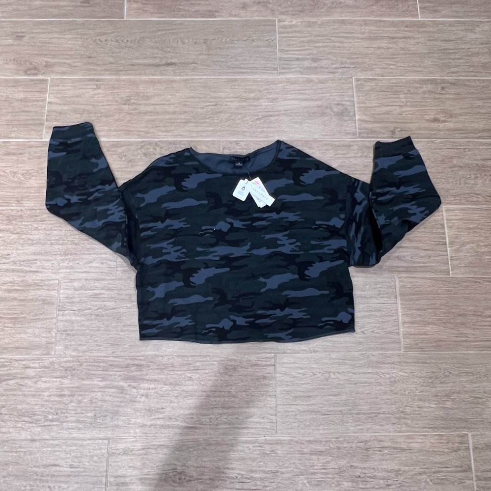 Sanctuary Camo sweatshirt, size xs